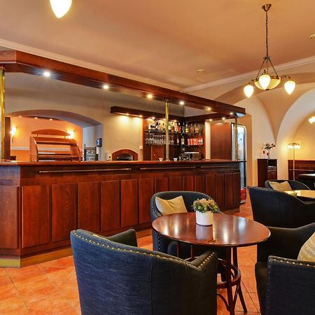 Hotel Alexander Stříbro Zewnętrze zdjęcie