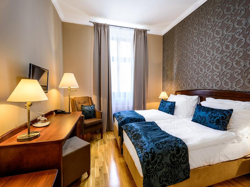 Hotel Alexander Stříbro Pokój zdjęcie