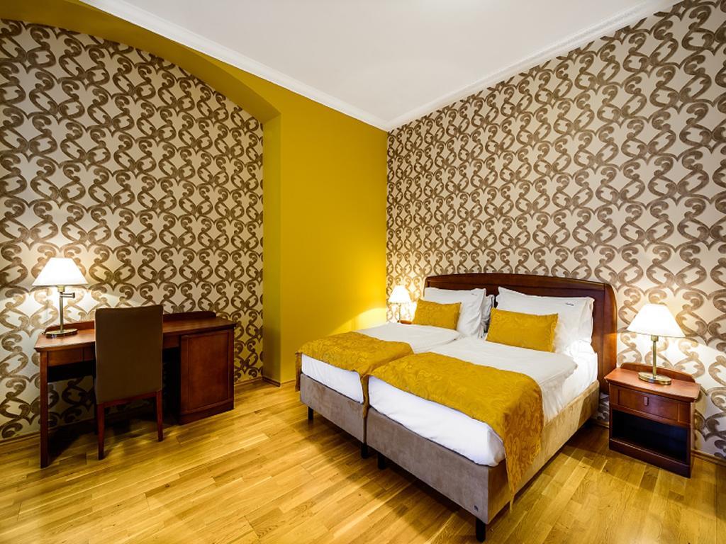 Hotel Alexander Stříbro Pokój zdjęcie