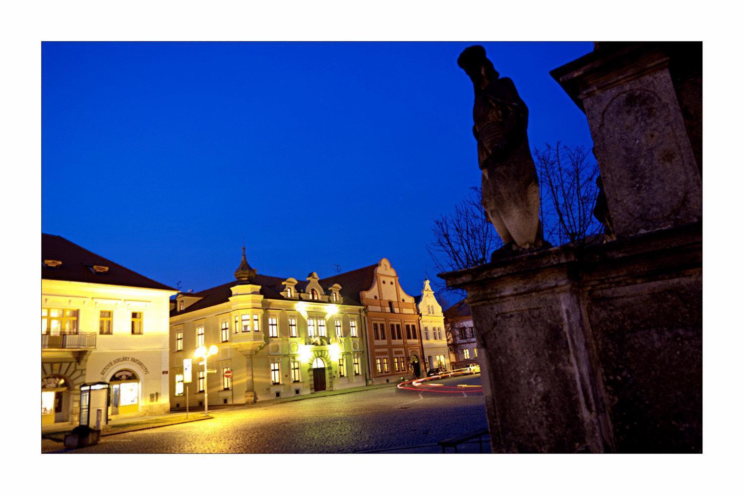 Hotel Alexander Stříbro Zewnętrze zdjęcie