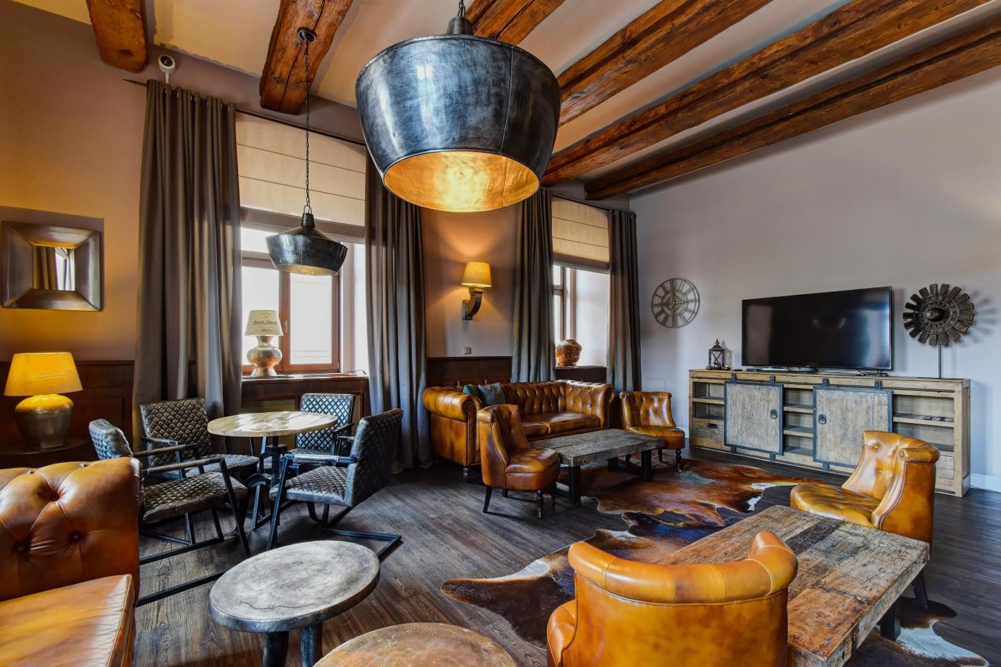 Hotel Alexander Stříbro Zewnętrze zdjęcie